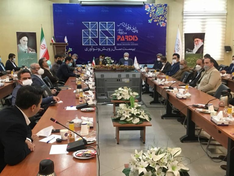 بازدید وزیر ارتباطات از پارک فناوری پردیس